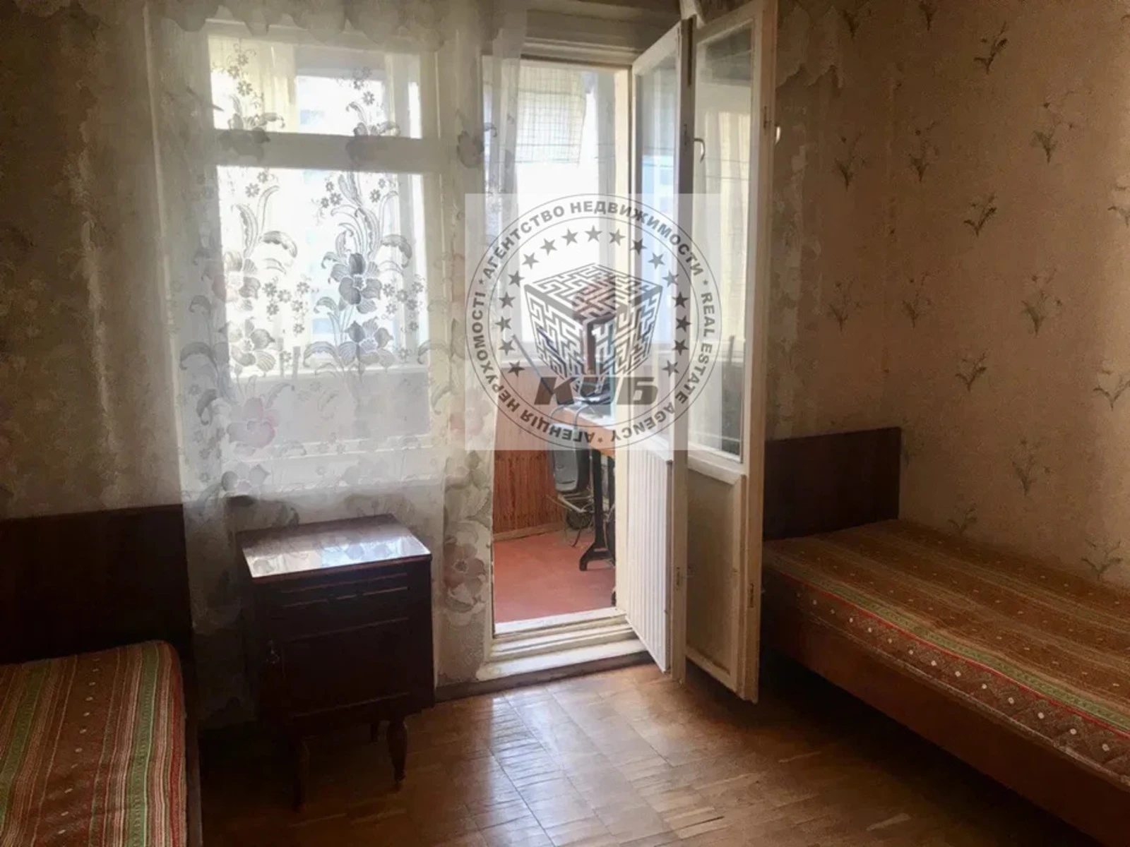 Продаж квартири. 2 rooms, 56 m², 10th floor/16 floors. 4, Якуба Колоса , Київ. 