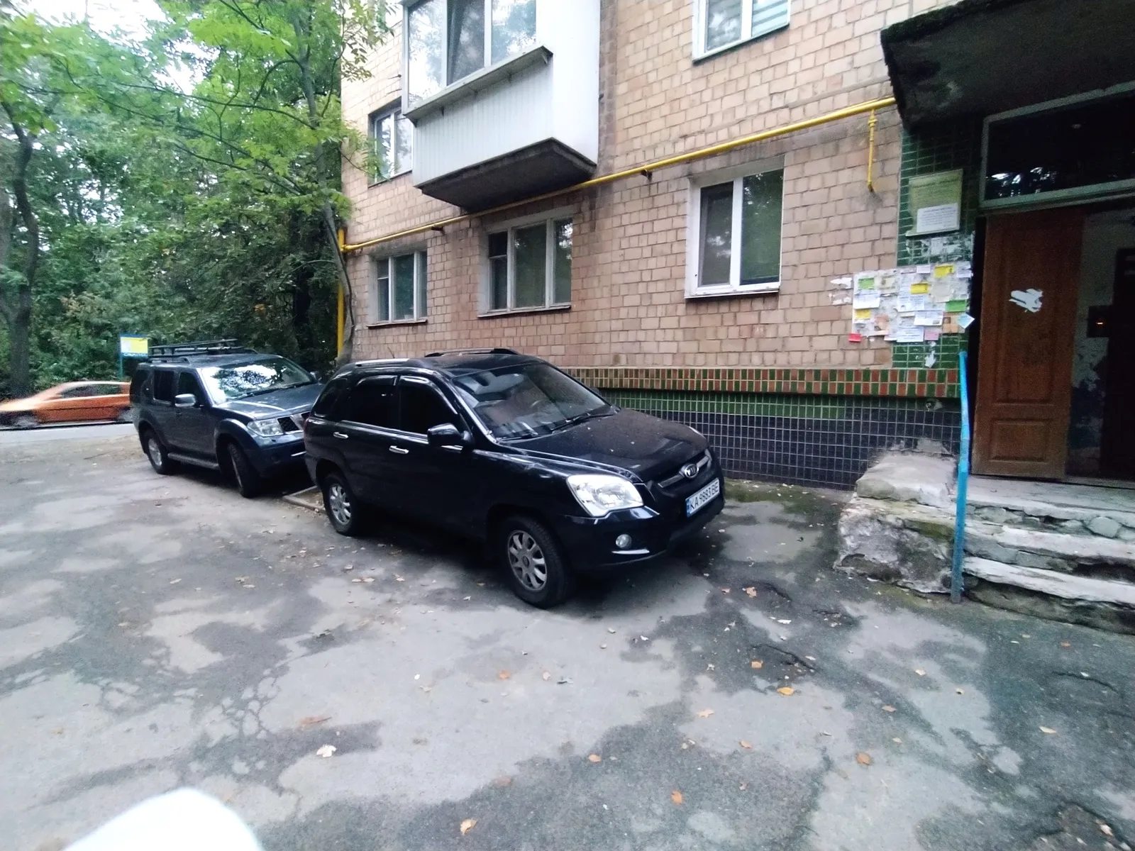 Продаж квартири. 2 rooms, 46 m², 1st floor/5 floors. 42, Науки 42, Київ. 
