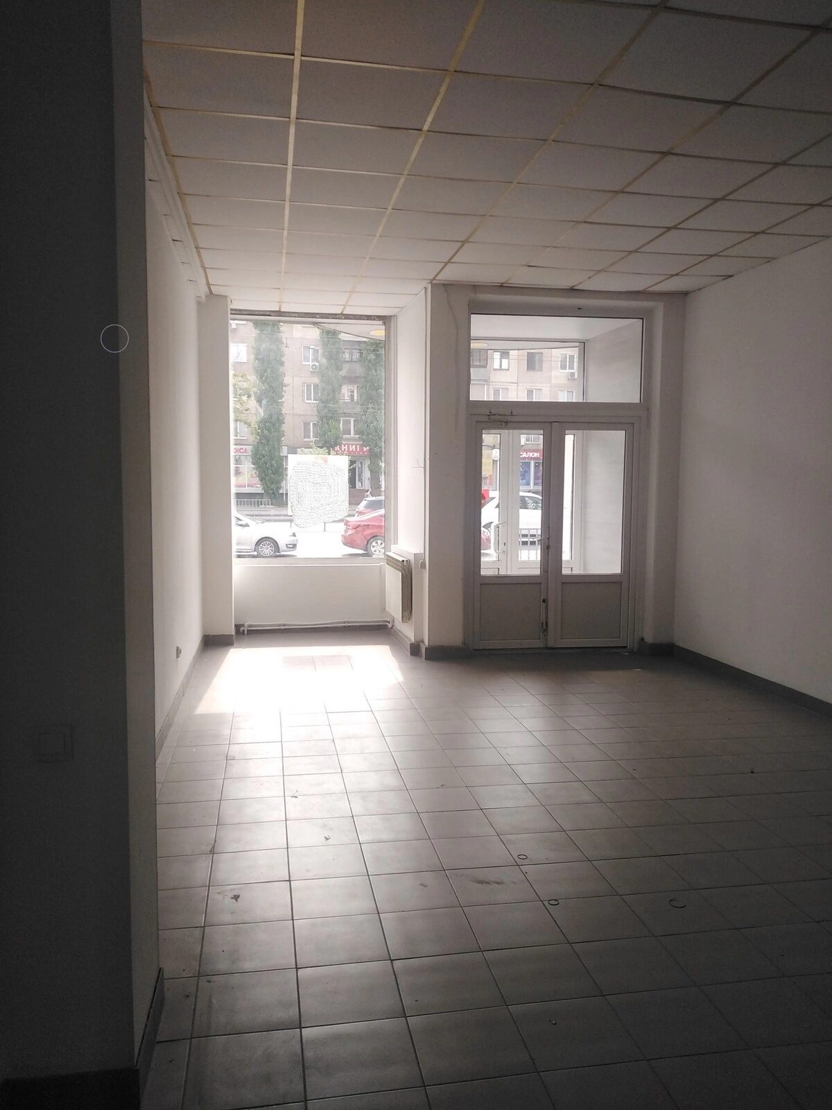 Commercial space for sale. 150 m², 1st floor/3 floors. Hazety Pravda pr., Dnipro. 