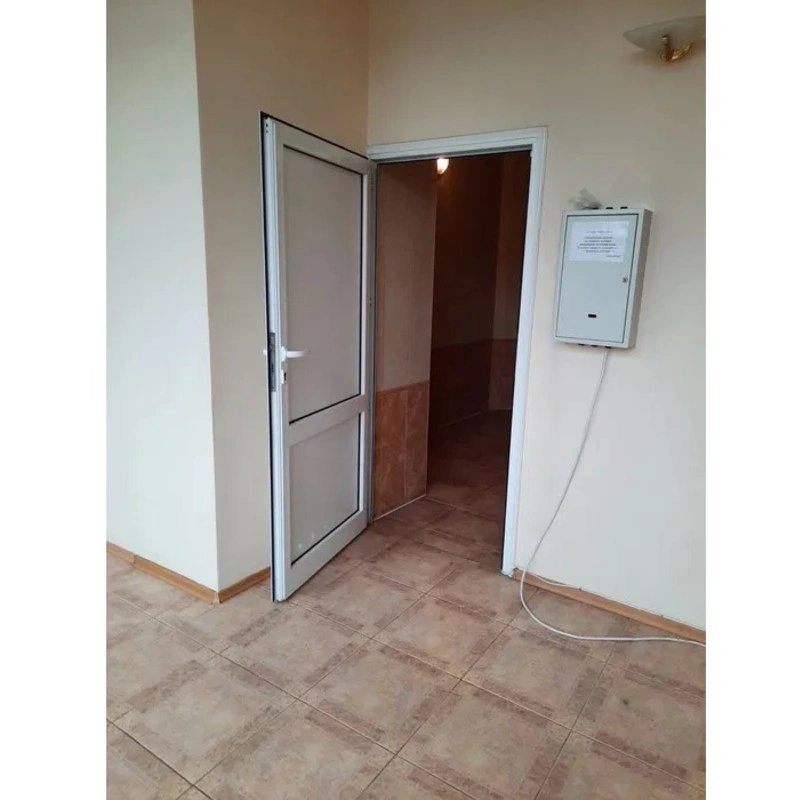 Real estate for sale for commercial purposes. 150 m², 3rd floor/4 floors. Karla Marksa , Dnipro. 
