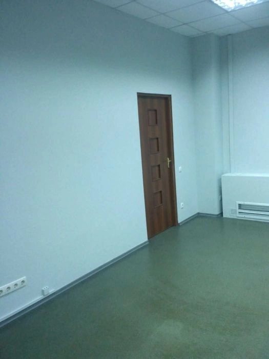 Продам офіс. 170 m², 3rd floor/3 floors. Карла Маркса , Дніпро. 