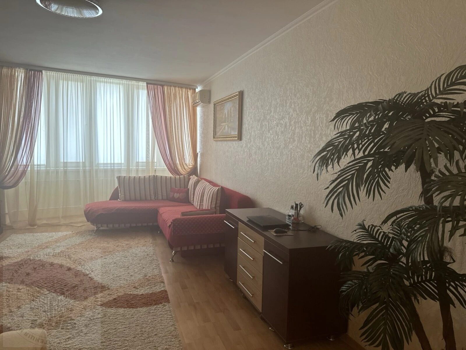 Продаж квартири 2 кімнати, 84 m², 9 пов./10 поверхів. 11, Святоюріївська , Вишневе. 