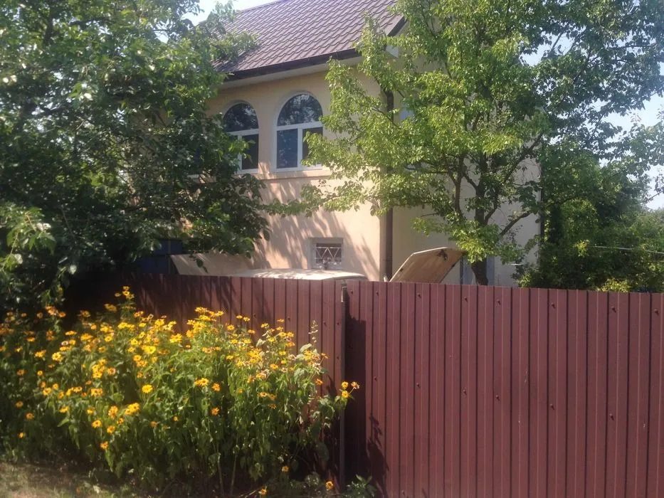 House for sale. 4 rooms, 80 m², 2 floors. Artemovka , Artemivka. 