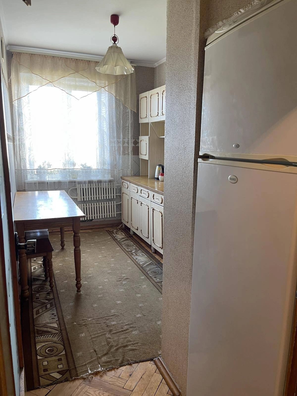 Apartment for rent. 3 rooms, 65 m², 7th floor/10 floors. Symonenka V. vul., Ternopil. 