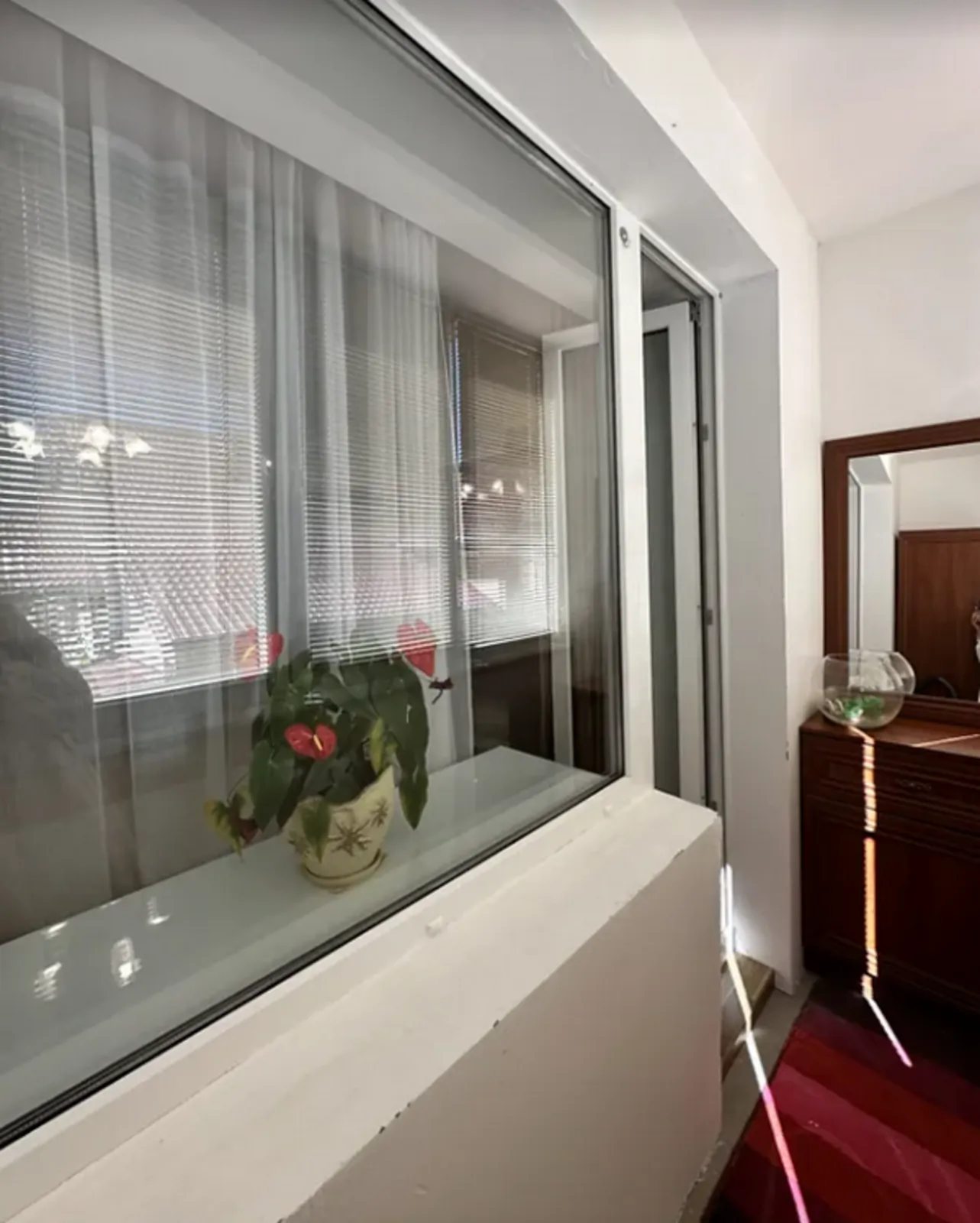 Apartments for sale 1 room, 42 m², 3rd fl./7 floors. Новый свет, Ternopil. 