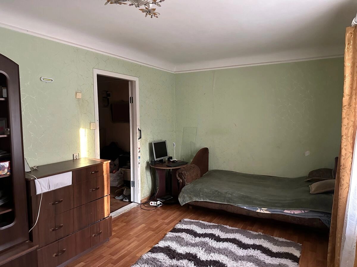 Apartments for sale 1 room, 31 m², 3rd fl./5 floors. Подільський (ленінський), Kropyvnytskyy. 