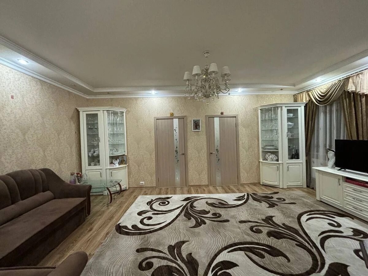 House for sale 90 m², 1 floor. Передмiстя, Kropyvnytskyy. 