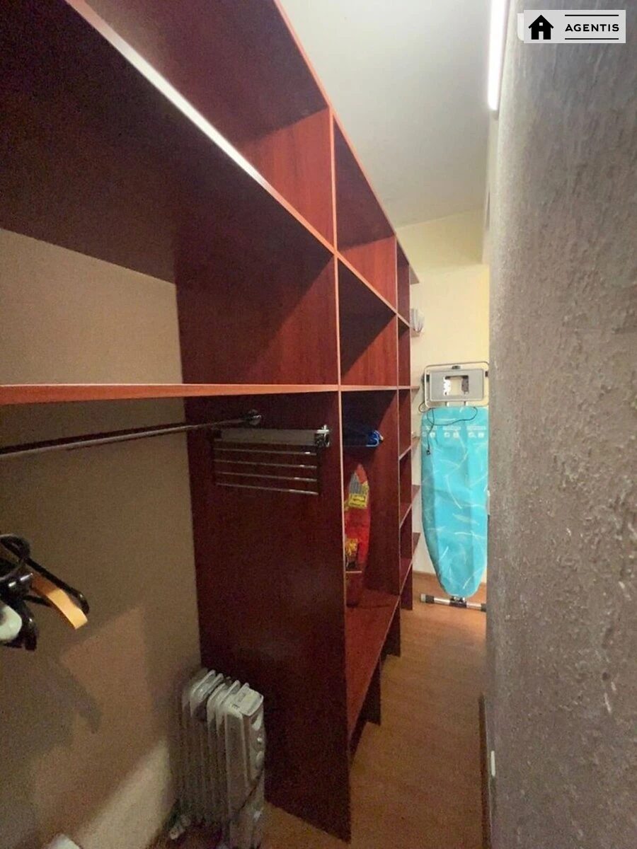 Здам квартиру 3 кімнати, 95 m², 5 пов./14 поверхів. 3, Кадетський Гай 3, Київ. 