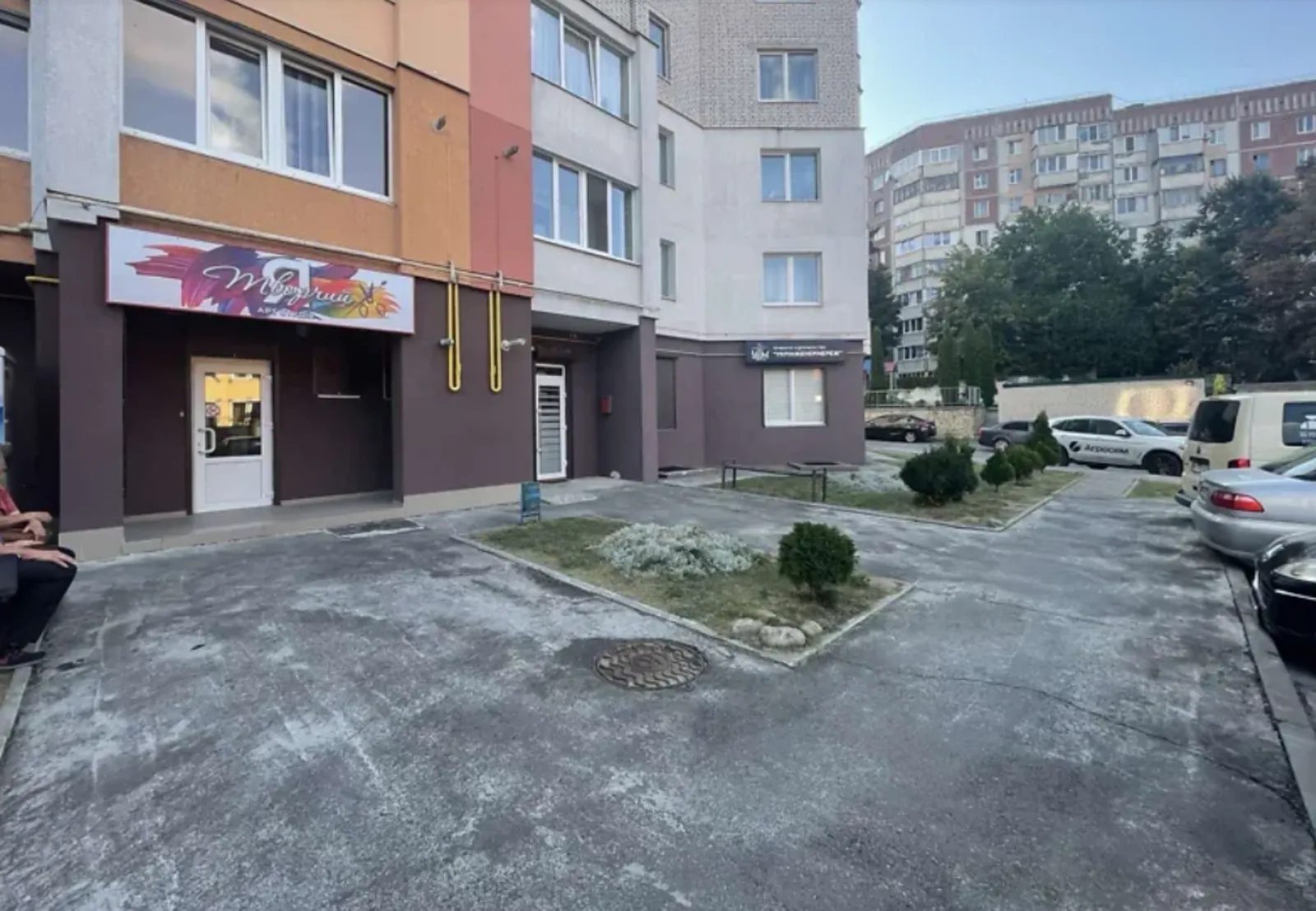 Real estate for sale for commercial purposes 81 m². Verbytskoho M. vul., Ternopil. 