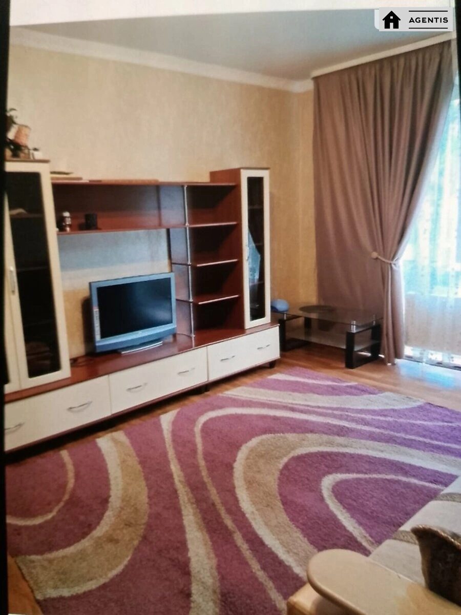 Apartment for rent 2 rooms, 77 m², 3rd fl./16 floors. 152, Borschagivska 152, Kyiv. 