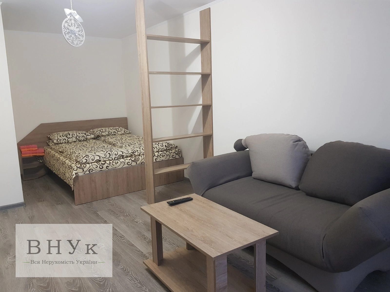 Apartments for sale 1 room, 43 m², 1st fl./8 floors. Krushelnytskoyi S. vul., Ternopil. 