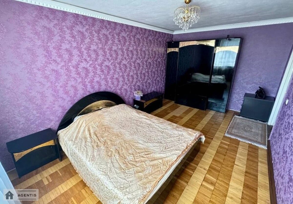 Сдам квартиру 2 комнаты, 47 m², 4 эт./16 этажей. Голосеевский район, Киев. 