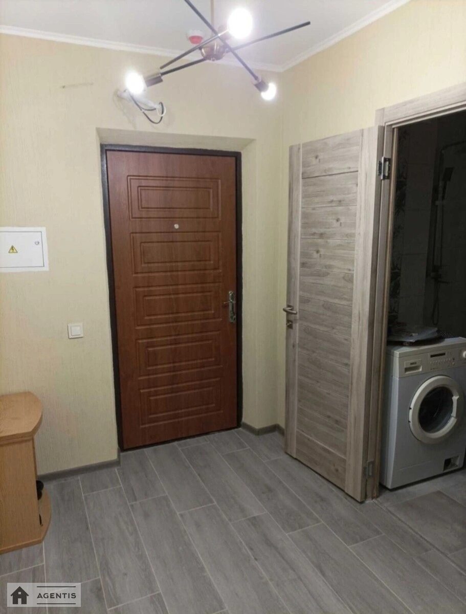 Здам квартиру 2 кімнати, 50 m², 7 пов./25 поверхів. 3, Лісова вул., Київ. 