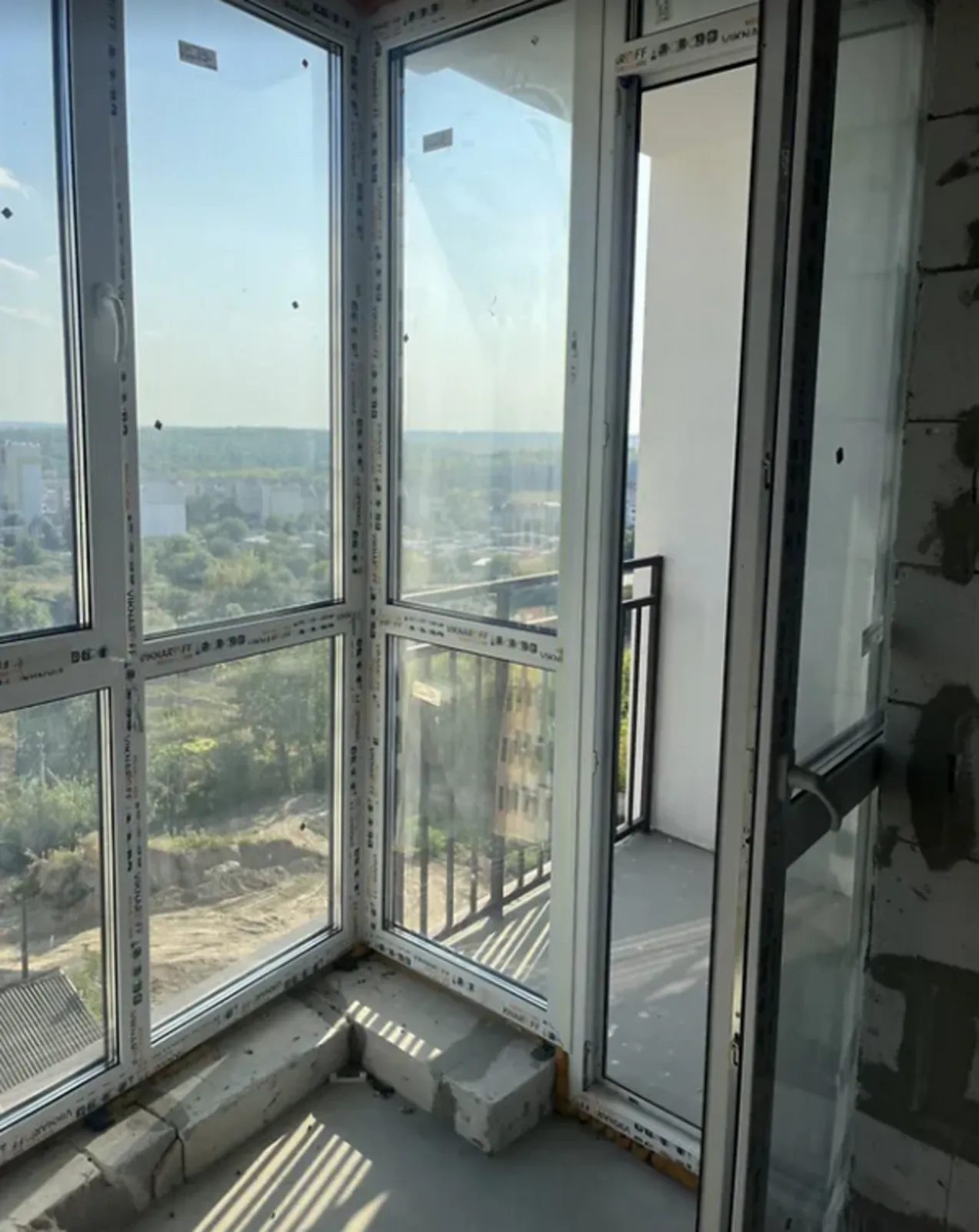 Apartments for sale 1 room, 49 m², 8th fl./10 floors. Petra Batkivskoho vul., Ternopil. 