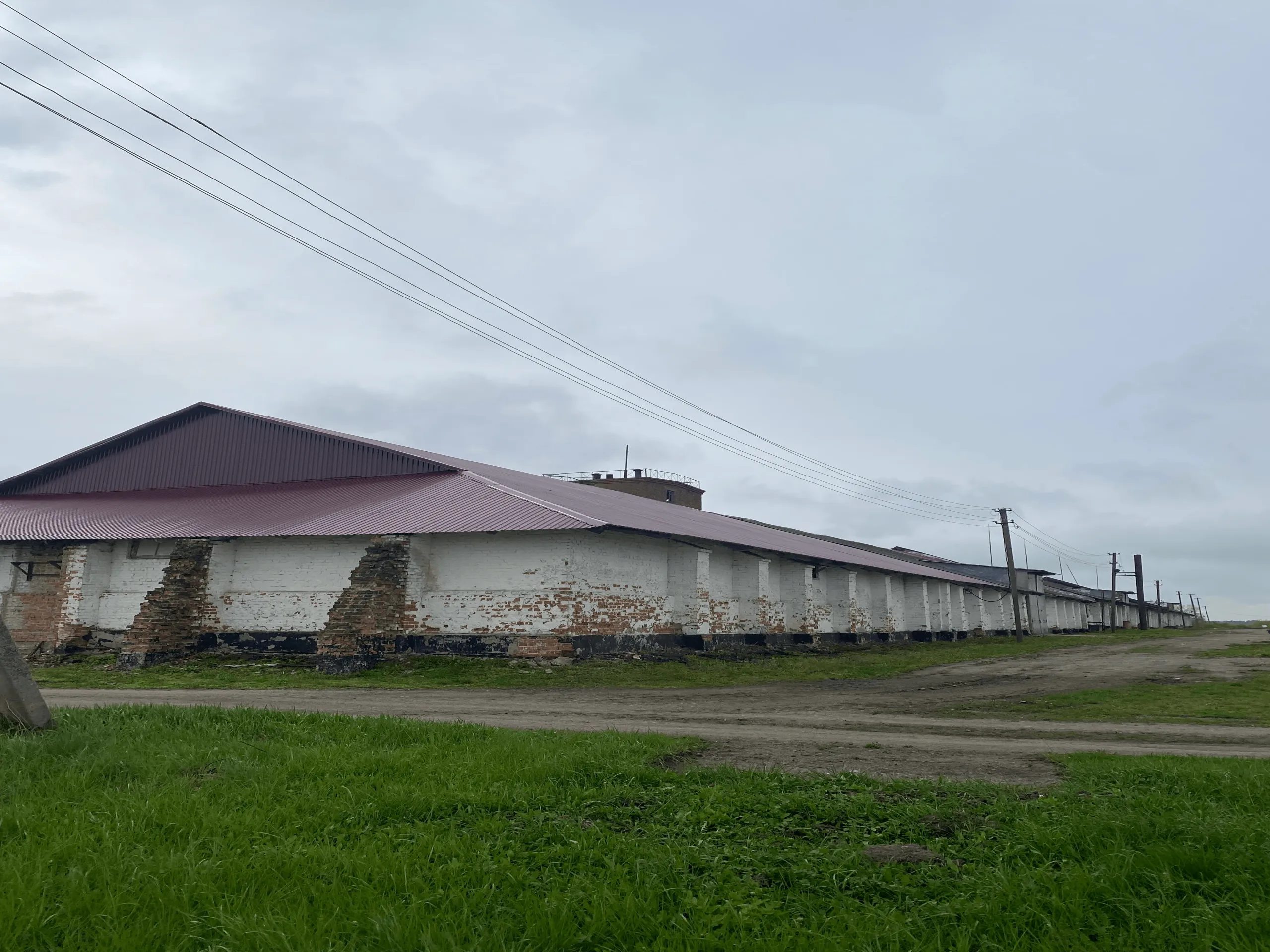 Виробничо-складські приміщення в Радехові