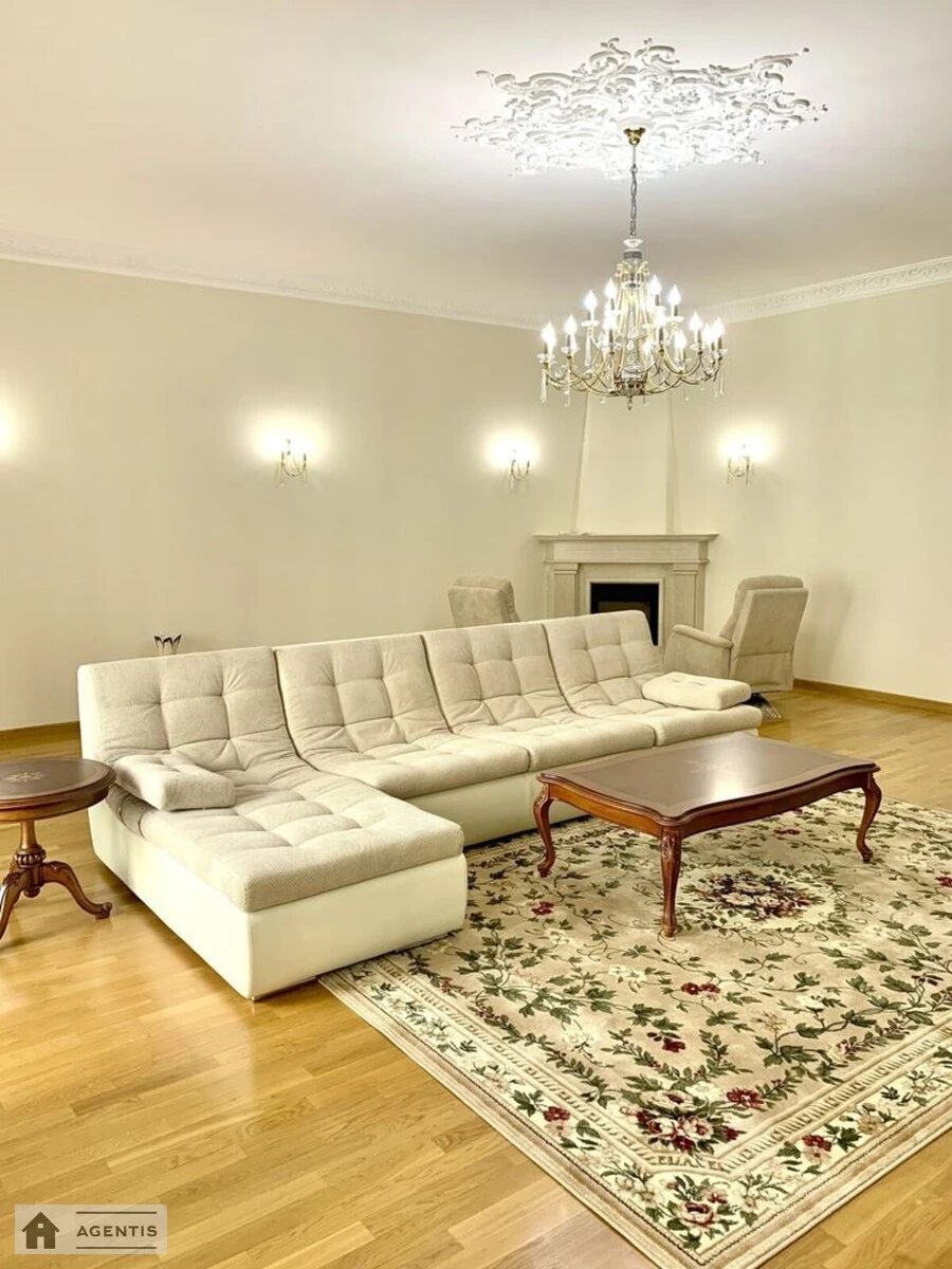 Apartment for rent 4 rooms, 230 m², 3rd fl./5 floors. 17, Yaroslaviv Val 17, Kyiv. 