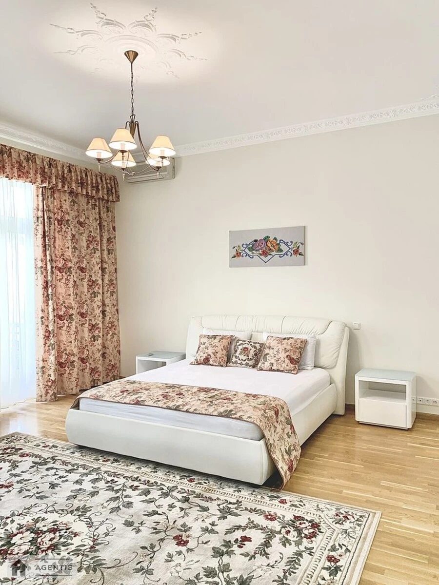 Apartment for rent 4 rooms, 230 m², 3rd fl./5 floors. 17, Yaroslaviv Val 17, Kyiv. 