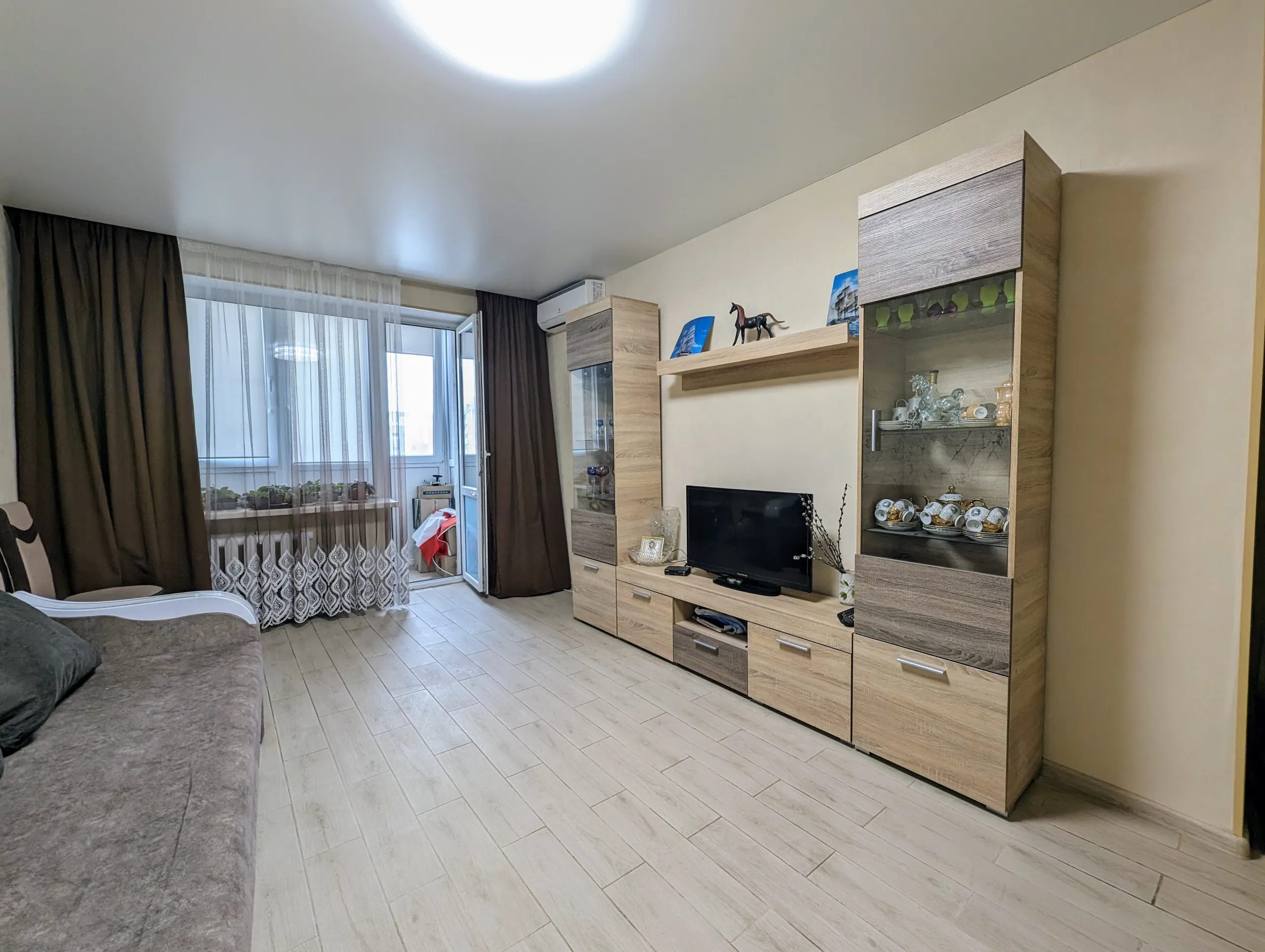 Two-room apartment in the heart of Tairov on Ak. Glushko/Koroleva