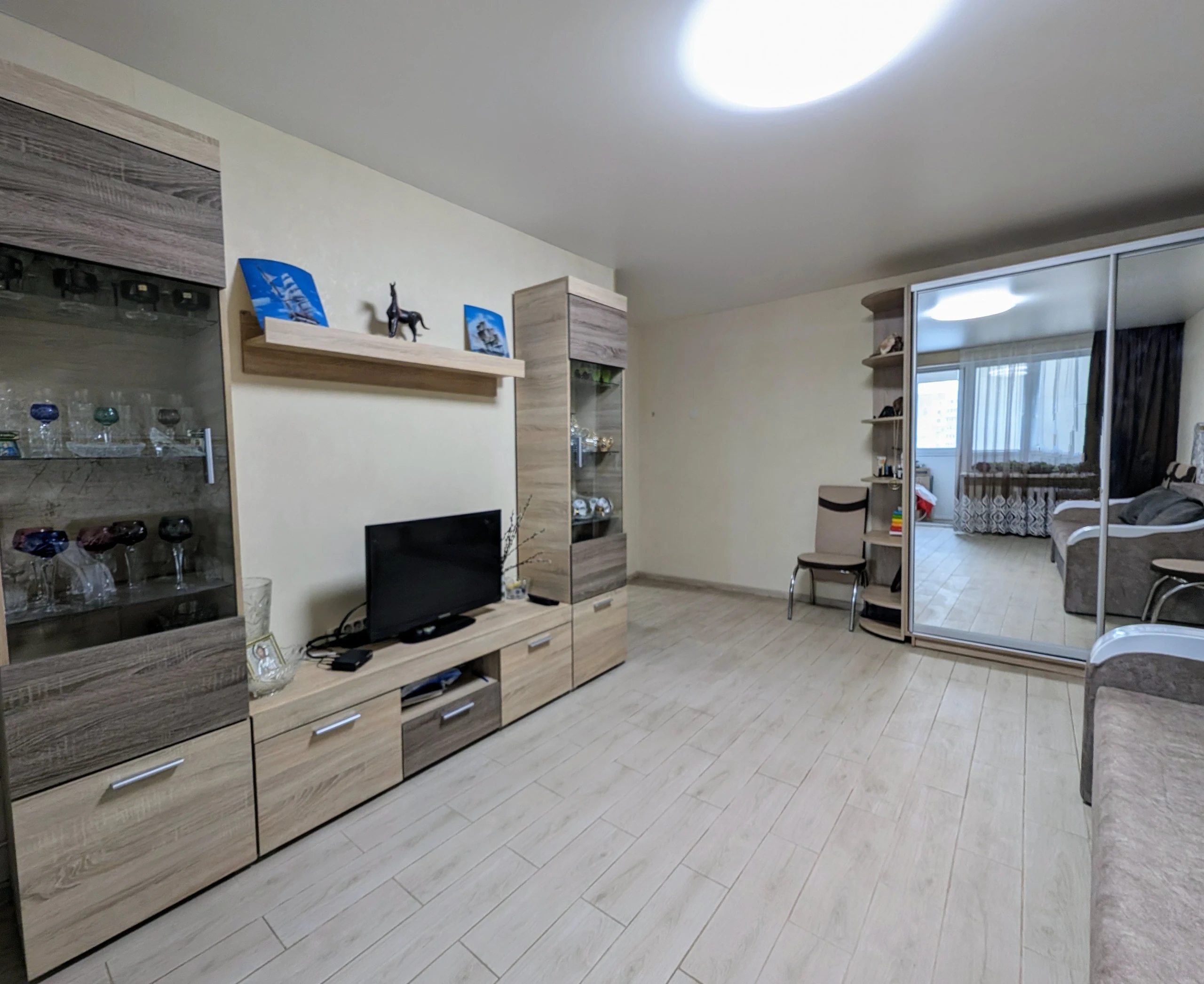 Two-room apartment in the heart of Tairov on Ak. Glushko/Koroleva