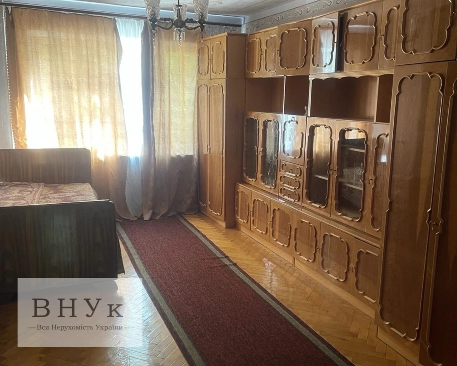 Apartments for sale 2 rooms, 48 m², 3rd fl./5 floors. Lesi Ukrayinky vul., Ternopil. 