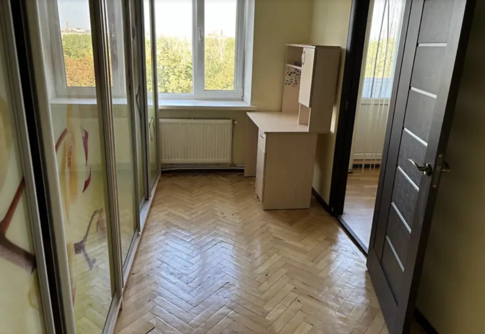 Продаж квартири 3 кімнати, 55 m², 3 пов./5 поверхів. Дружба, Тернопіль. 