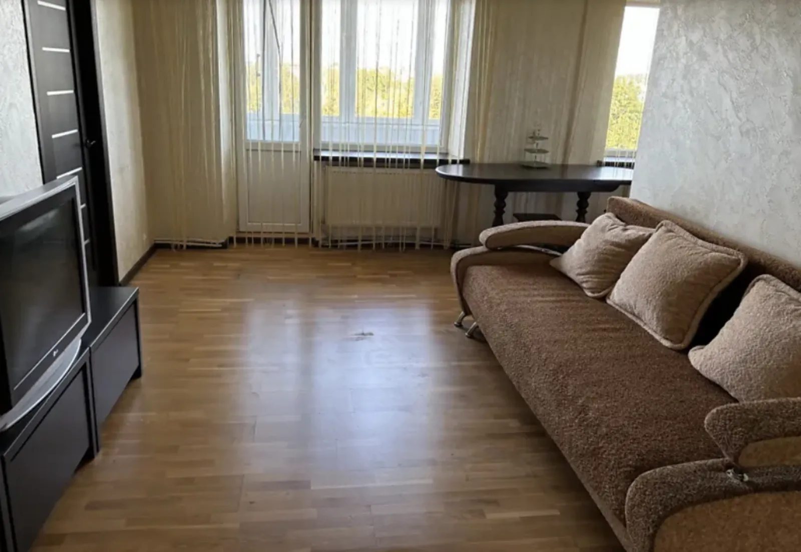 Продаж квартири 3 кімнати, 55 m², 3 пов./5 поверхів. Дружба, Тернопіль. 