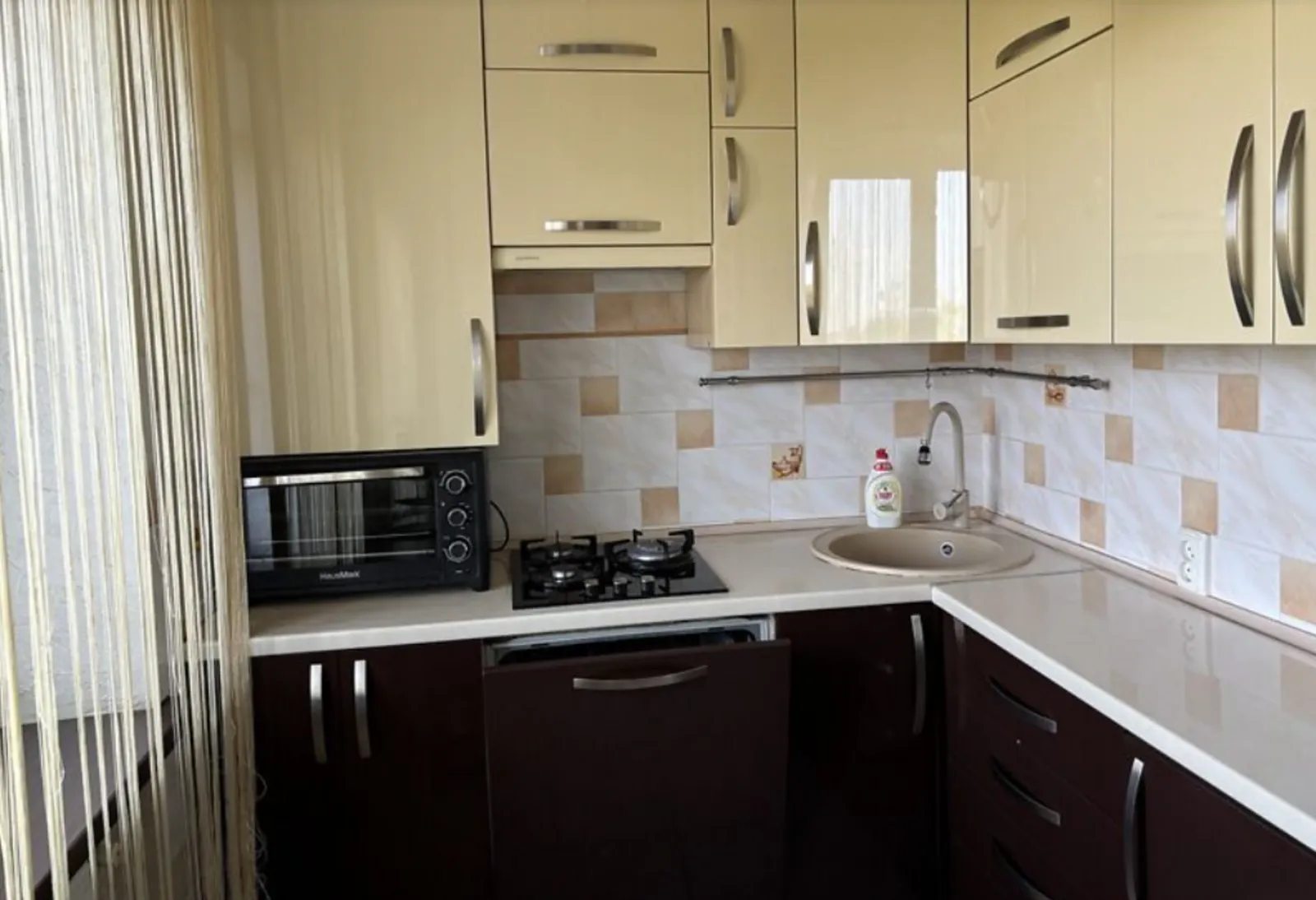 Apartments for sale 3 rooms, 55 m², 3rd fl./5 floors. Дружба, Ternopil. 