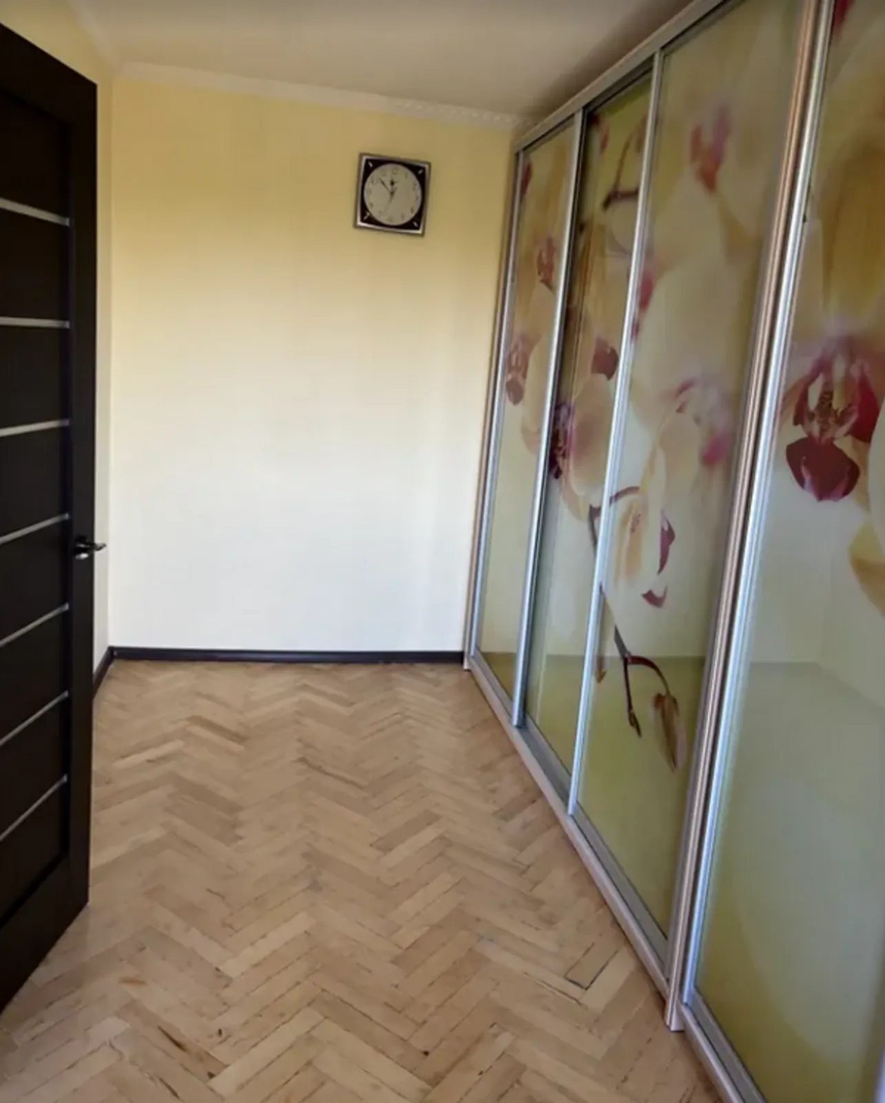 Продаж квартири 3 кімнати, 55 m², 3 пов./5 поверхів. Дружба, Тернопіль. 