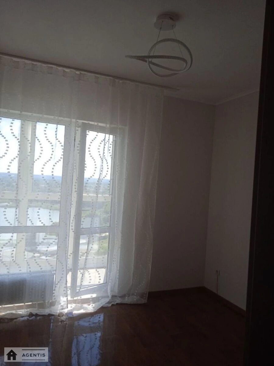 Сдам квартиру 1 комната, 50 m², 14 эт./22 этажа. 54, Ревуцкого 54, Киев. 