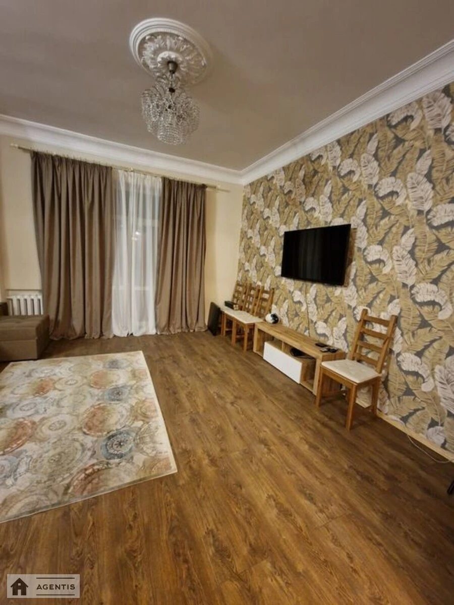 Apartment for rent 2 rooms, 60 m², 5th fl./6 floors. Antonovycha vul. Horkoho, Kyiv. 