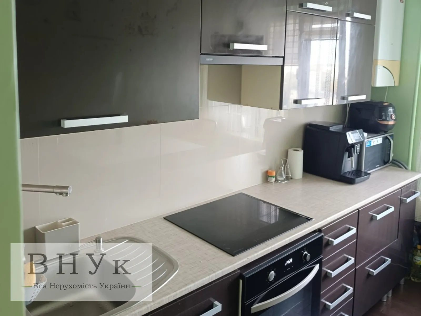 Продаж квартири 3 кімнати, 62 m², 9 пов./9 поверхів. Лучаківського вул., Тернопіль. 