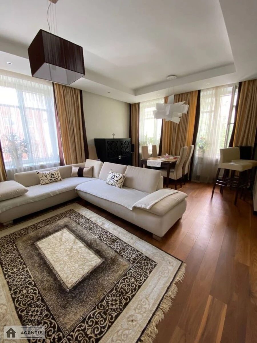 Apartment for rent 3 rooms, 80 m², 2nd fl./5 floors. 20, Panasa Myrnoho vul., Kyiv. 