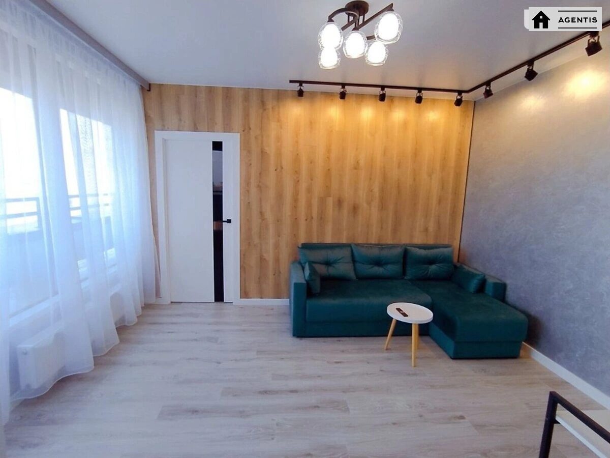 Сдам квартиру 2 комнаты, 52 m², 11 эт./20 этажей. 55, Берестейський просп. (Перемоги), Киев. 