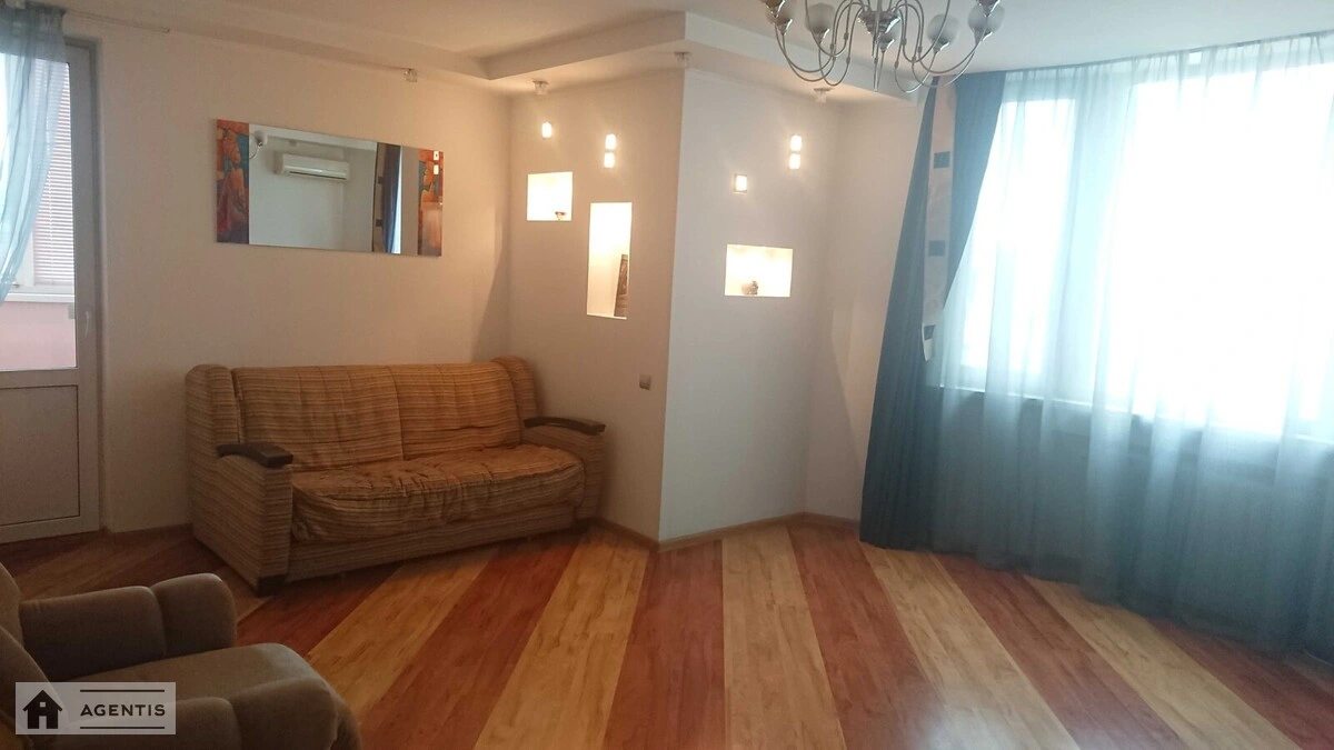 Apartment for rent 2 rooms, 97 m², 13th fl./20 floors. 126, Valeriya Lobanovskoho prosp. Chervonozoryanyy, Kyiv. 