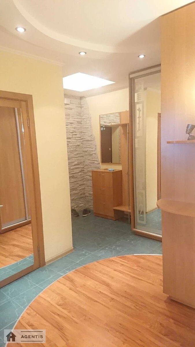 Здам квартиру 2 кімнати, 97 m², 13 пов./20 поверхів. 126, Валерія Лобановського просп. (Червонозоряний), Київ. 