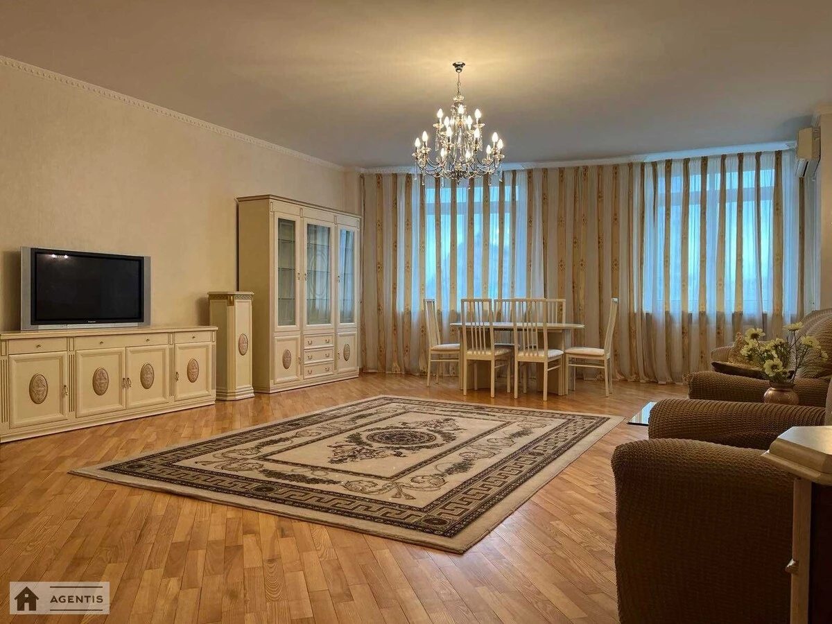 Сдам квартиру 3 комнаты, 140 m², 8 эт./12 этажей. 28, Олександра Кониського вул. (Тургенєвська), Киев. 