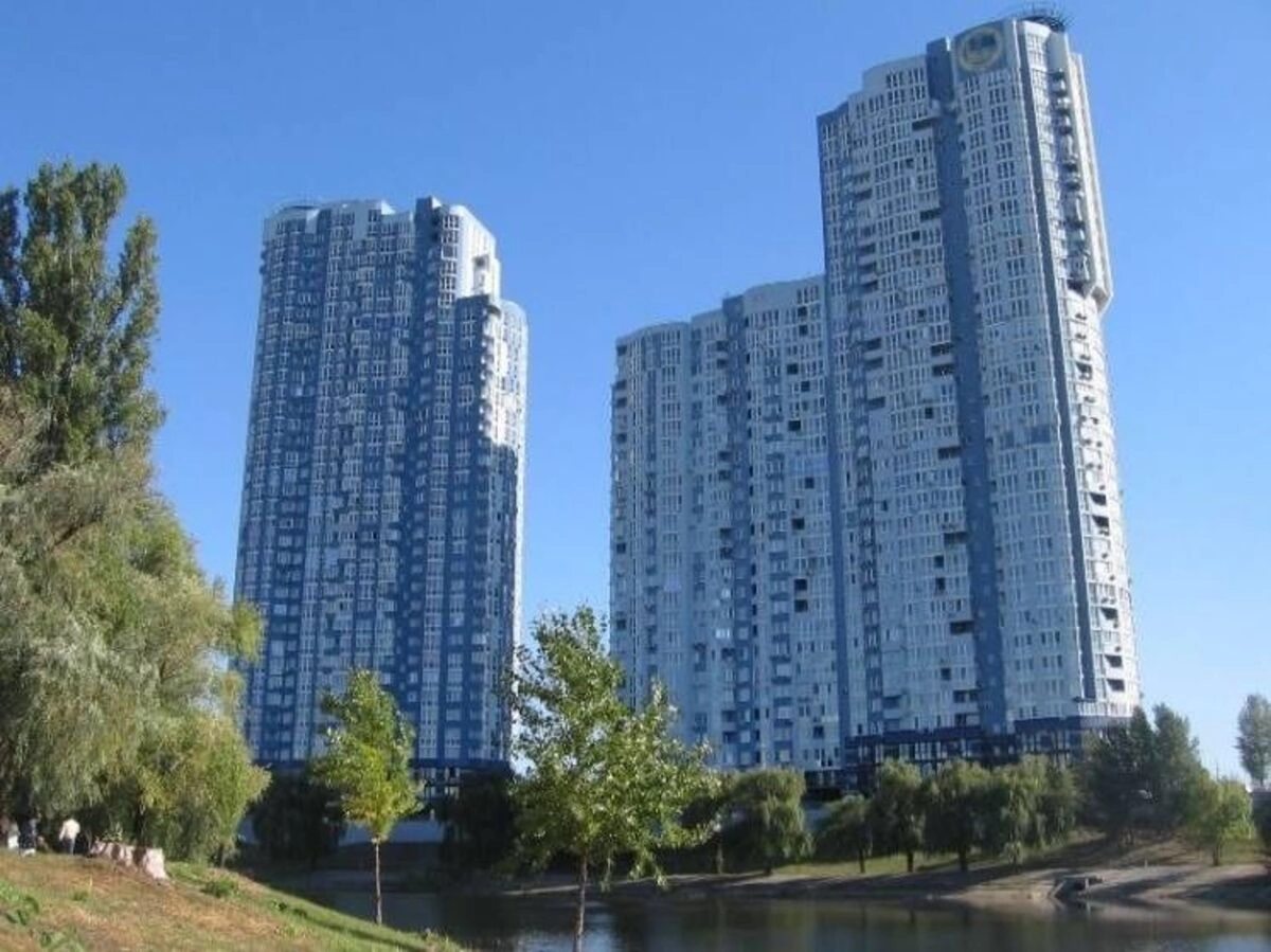 Сдам квартиру 1 комната, 44 m², 25 эт./34 этажа. 30, Соборності просп. (Воззєднання), Киев. 