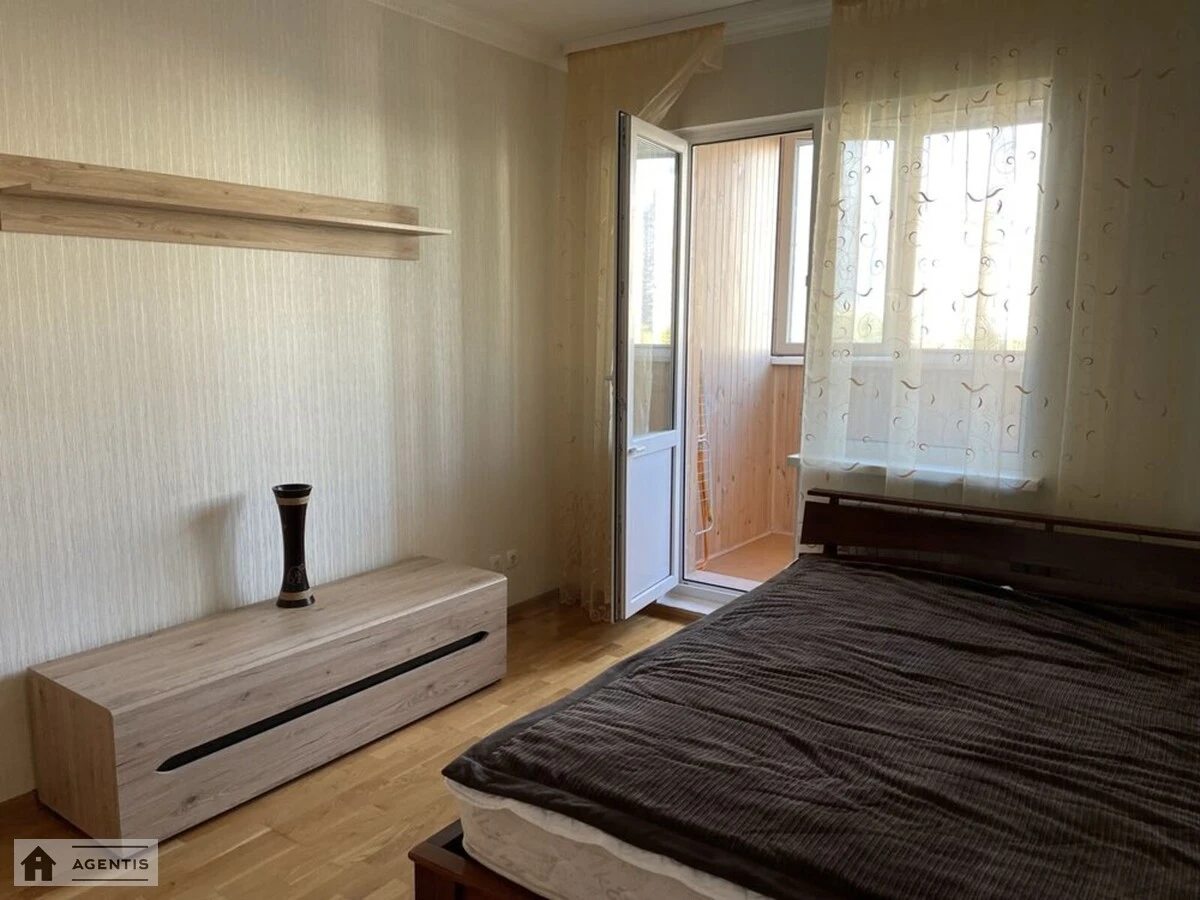 Здам квартиру 2 кімнати, 64 m², 5 пов./25 поверхів. 12, Петра Григоренка просп., Київ. 