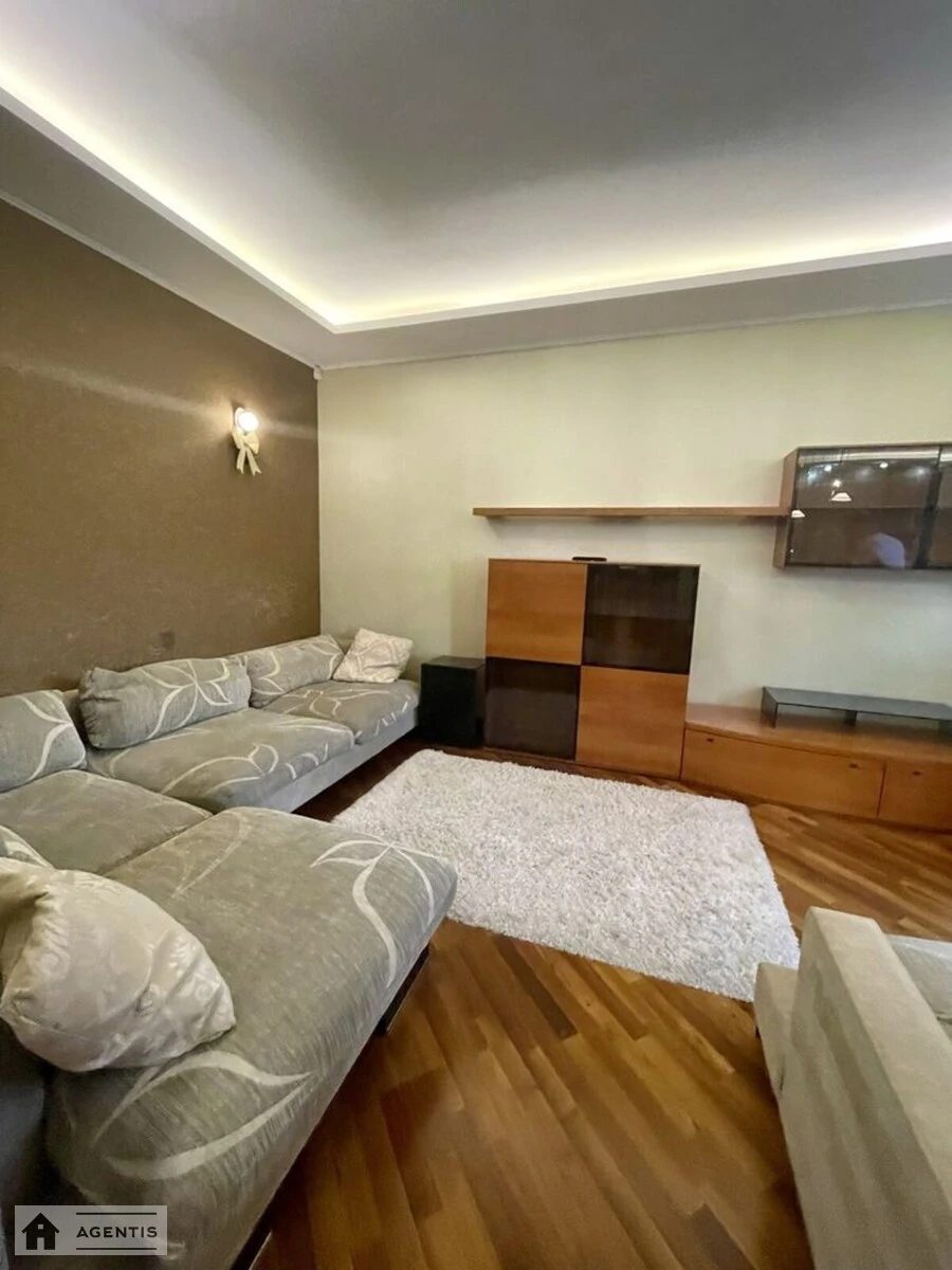 Apartment for rent 3 rooms, 100 m², 8th fl./9 floors. 6, Volodymyra Ivasyuka prosp. Heroyiv Stalinhrada, Kyiv. 