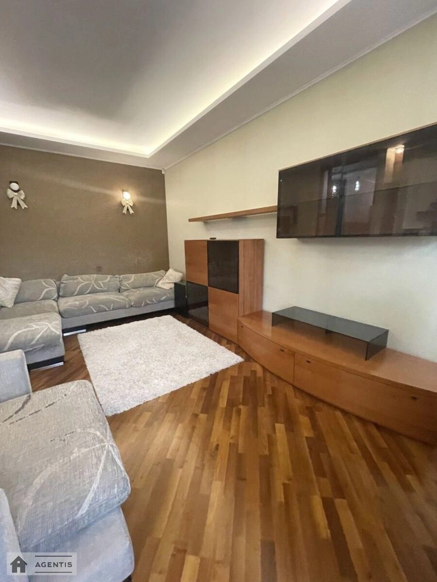 Apartment for rent 3 rooms, 100 m², 8th fl./9 floors. 6, Volodymyra Ivasyuka prosp. Heroyiv Stalinhrada, Kyiv. 