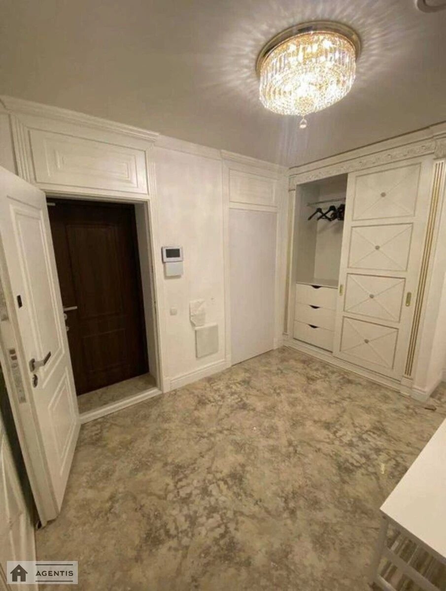 Apartment for rent 3 rooms, 100 m², 16th fl./16 floors. Obolonskyy rayon, Kyiv. 