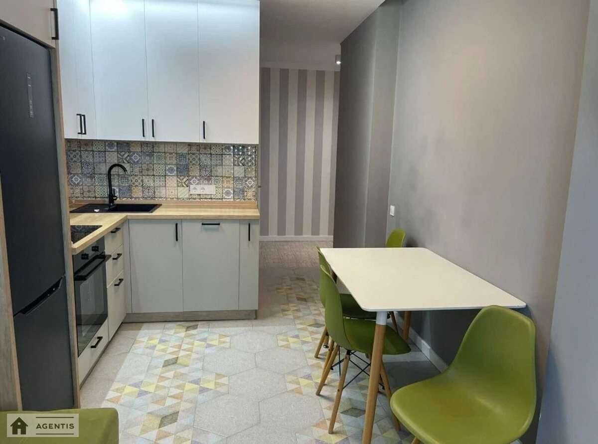 Сдам квартиру 2 комнаты, 40 m², 24 эт./26 этажей. 60, Каховская 60, Киев. 