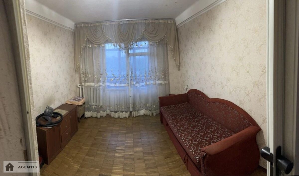 Apartment for rent 3 rooms, 58 m², 8th fl./9 floors. Desnyanskyy rayon, Kyiv. 