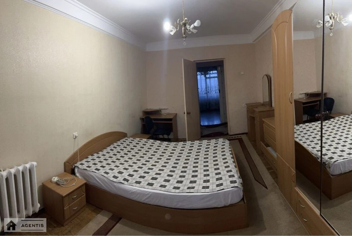 Apartment for rent 3 rooms, 58 m², 8th fl./9 floors. Desnyanskyy rayon, Kyiv. 