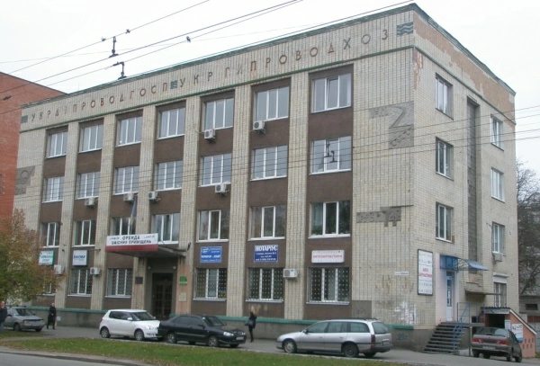 Property for sale for production purposes. 2166 m². 39, Prosp. Pobedy, Chernihiv. 