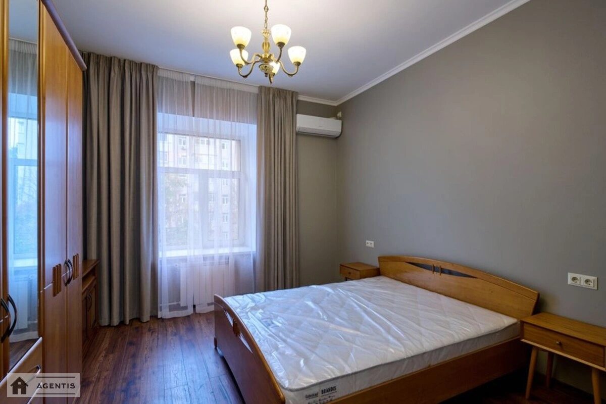 Apartment for rent 2 rooms, 68 m², 4th fl./7 floors. 21, Garmatna 21, Kyiv. 