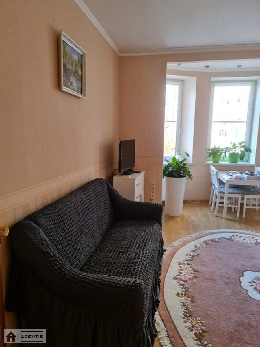 Apartment for rent 1 room, 63 m², 3rd fl./10 floors. 50, Voloska 50, Kyiv. 