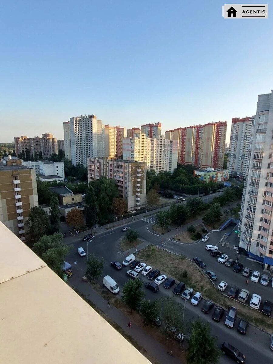 Сдам квартиру 1 комната, 45 m², 13 эт./16 этажей. 50, Михайла Максимовича вул. (Онуфрія Трутенка), Киев. 