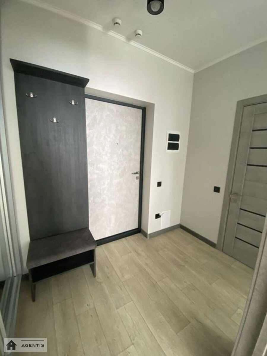 Apartment for rent 1 room, 43 m², 23rd fl./26 floors. Vyshgorodska, Kyiv. 