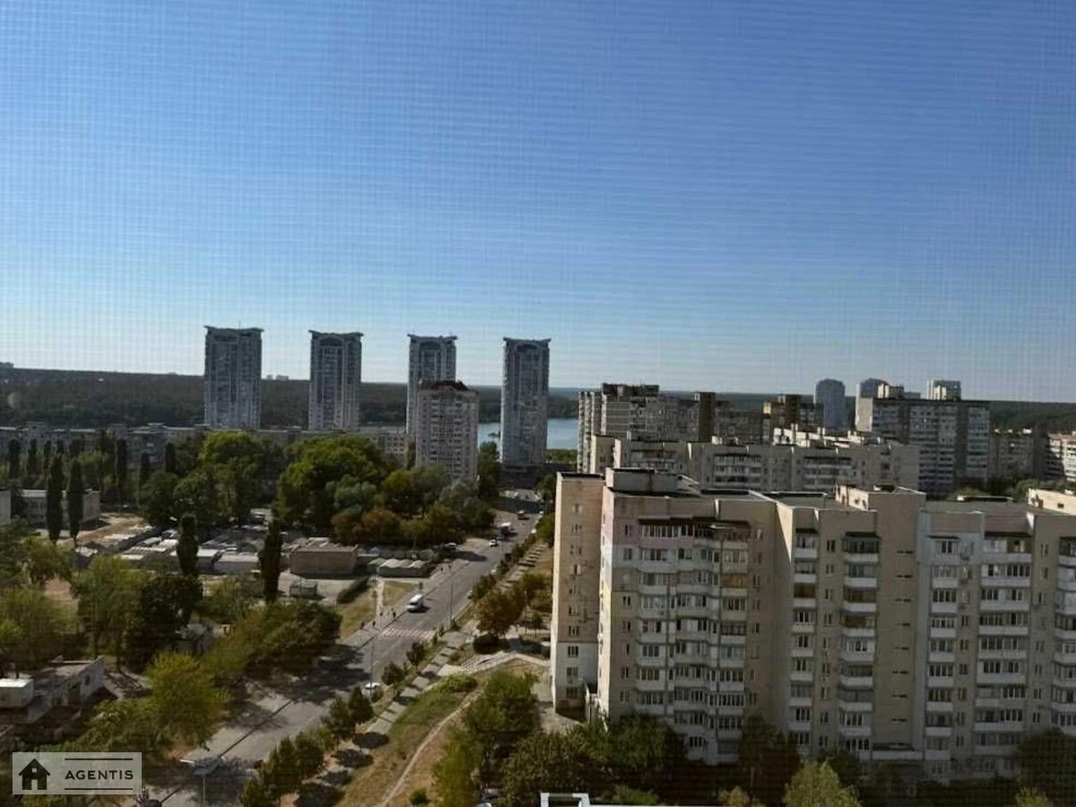 Сдам квартиру 1 комната, 47 m², 14 эт./17 этажей. 4, Прилужная 4, Киев. 